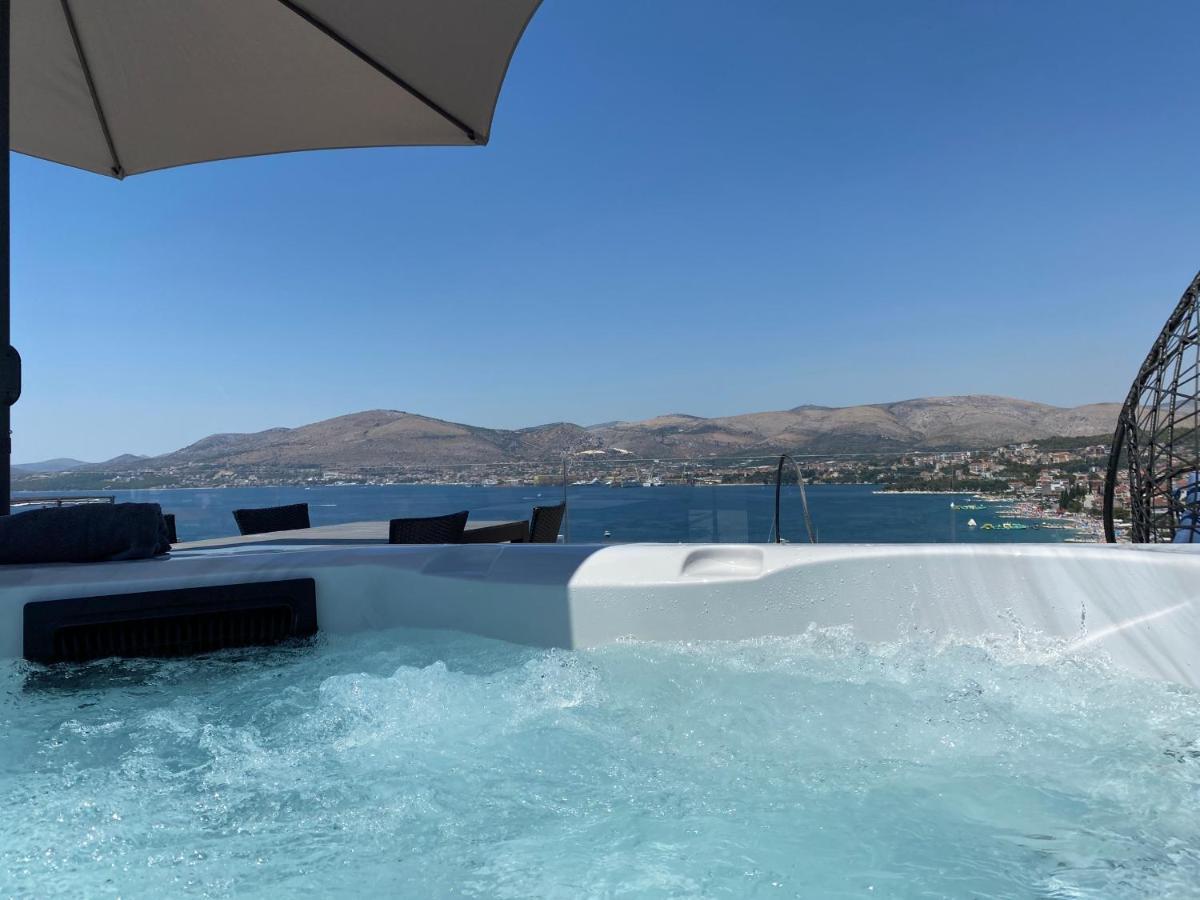 Апартаменты Penthouse Maus Трогир Экстерьер фото